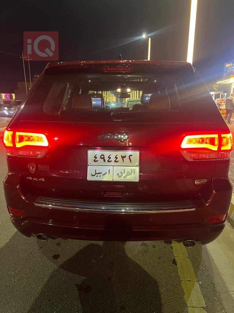 جیپ گراند شیرۆکی